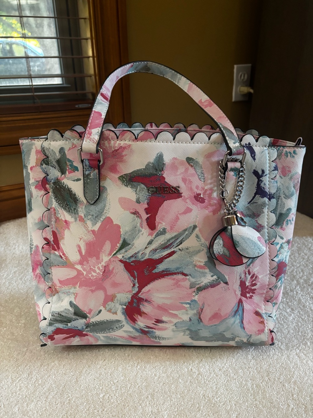GUESS Pink White Floral Scalloped Tote with Gray-Green Accents NWOT